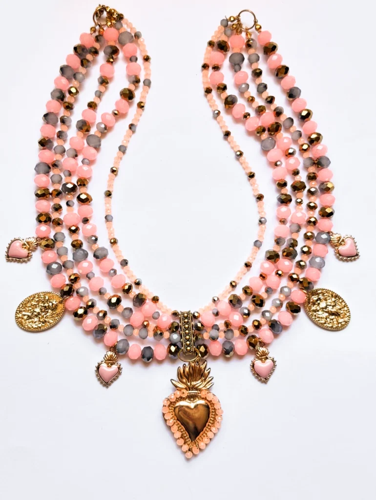 Collar coral Heart